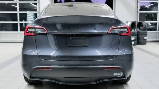 2021 Tesla Model Y 5YJYGDEE6MF271730