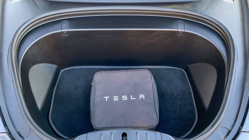 2018 Tesla Model 3 5YJ3E1EB4JF090853