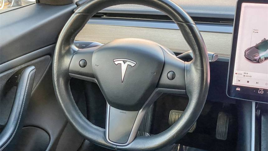 2018 Tesla Model 3 5YJ3E1EB4JF090853