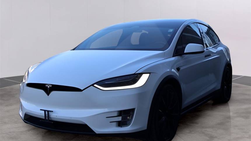 2016 Tesla Model X 5YJXCDE22GF026425