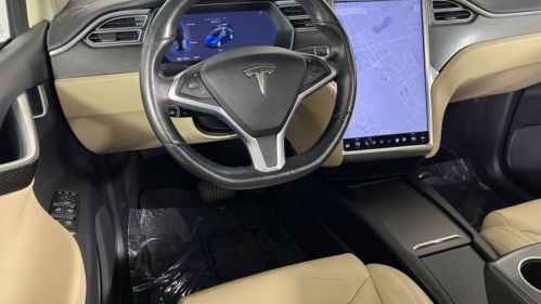 2017 Tesla Model X 5YJXCBE2XHF042720