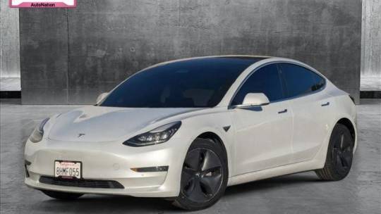 2018 Tesla Model 3 5YJ3E1EAXJF155521