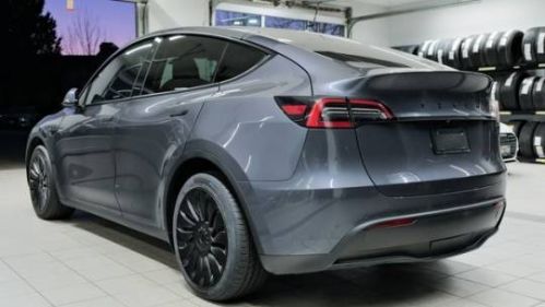 2021 Tesla Model Y 5YJYGDEE6MF271730