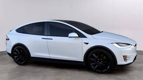 2016 Tesla Model X 5YJXCDE22GF026425