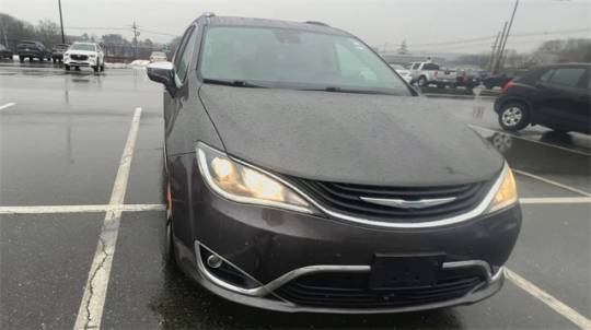 2018 Chrysler Pacifica 2C4RC1N73JR168488