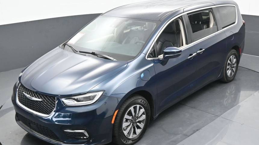 2022 Chrysler Pacifica 2C4RC1L73NR137072