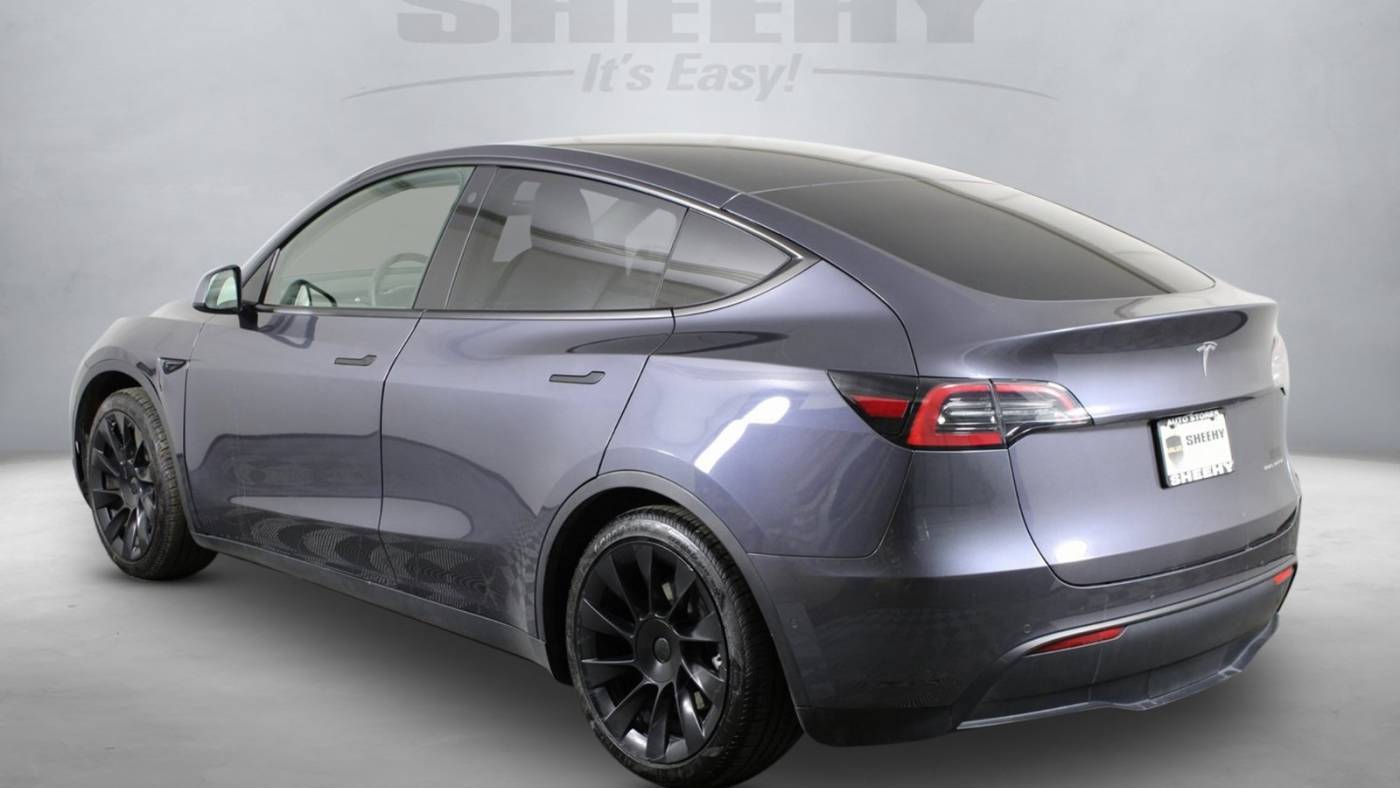 2021 Tesla Model Y 5YJYGAEE6MF190936