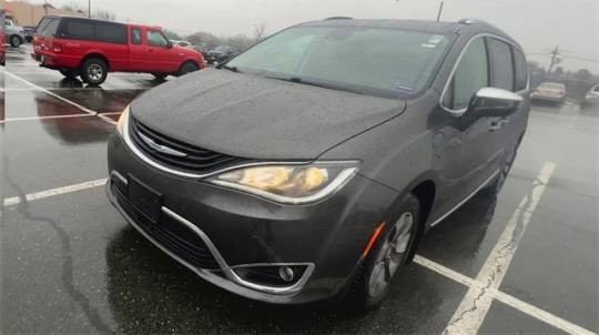 2018 Chrysler Pacifica 2C4RC1N73JR168488