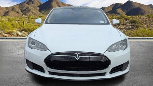 2015 Tesla Model S 5YJSA1S25FF092016