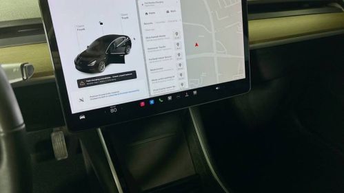 2019 Tesla Model 3 5YJ3E1EAXKF395153