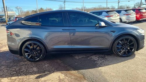 2018 Tesla Model X 5YJXCDE26JF101229