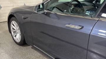 2017 Tesla Model S 5YJSA1E26HF201372