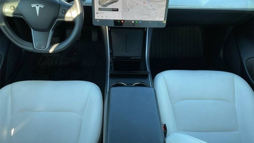 2020 Tesla Model 3 5YJ3E1EB0LF668806