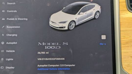 2018 Tesla Model S 5YJSA1E22JF296406