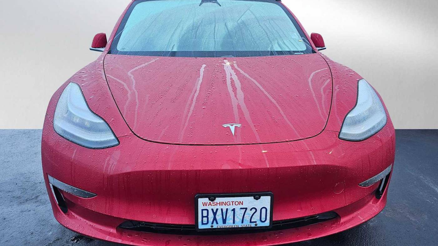 2018 Tesla Model 3 5YJ3E1EB5JF087833