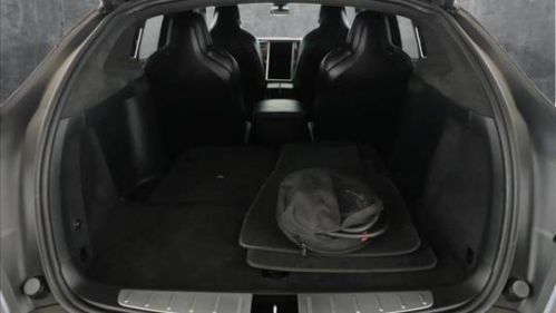 2017 Tesla Model X 5YJXCBE2XHF060943