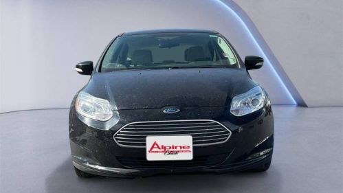 2017 Ford Focus 1FADP3R43HL311426