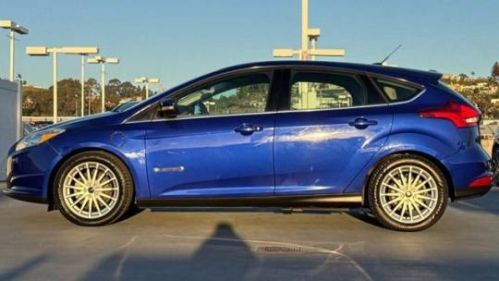 2015 Ford Focus 1FADP3R41FL221141