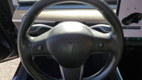 2019 Tesla Model 3 5YJ3E1EB0KF199134