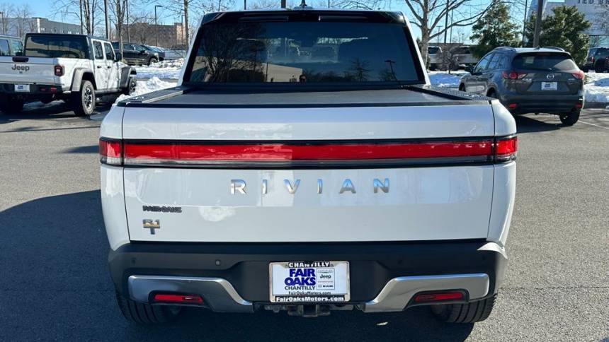 2022 Rivian R1T 7FCTGAAA6NN007433