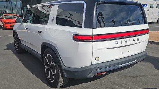 2023 Rivian R1S 7PDSGABA8PN012158