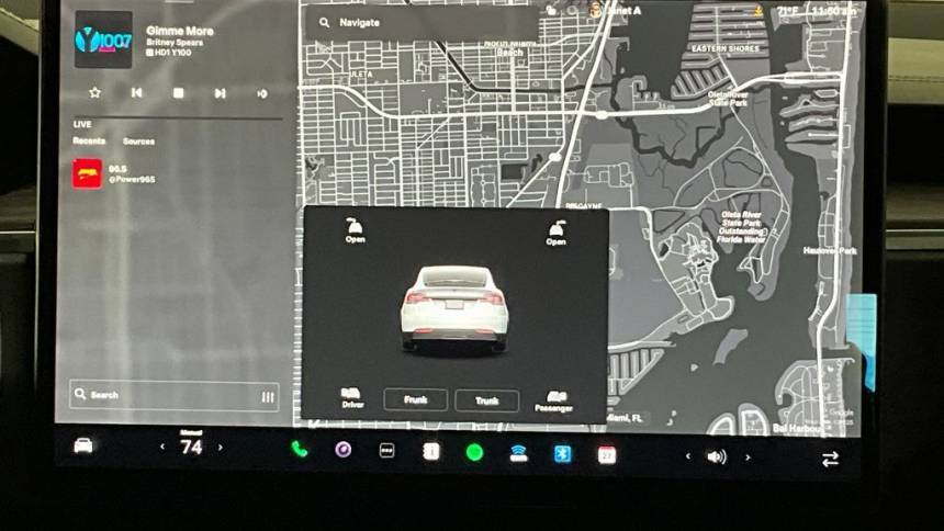 2022 Tesla Model X 7SAXCBE54NF355786