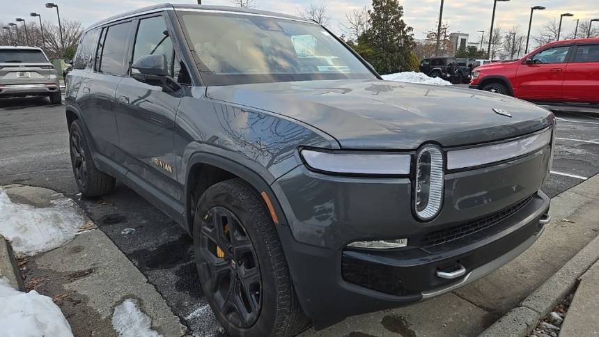 2022 Rivian R1S 7PDSGABL5NN002945