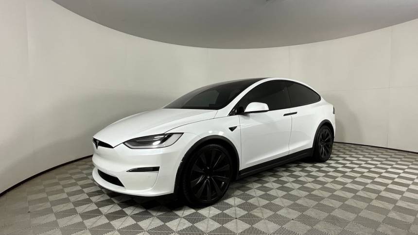 2022 Tesla Model X 7SAXCBE54NF355786