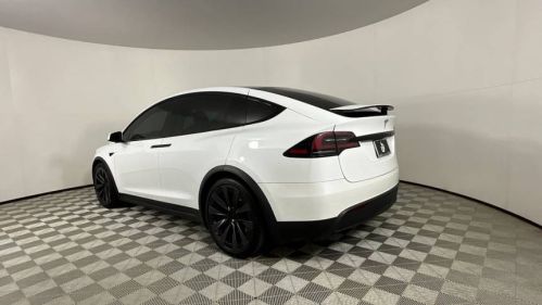 2022 Tesla Model X 7SAXCBE54NF355786