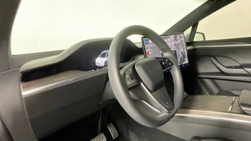 2022 Tesla Model X 7SAXCBE54NF355786