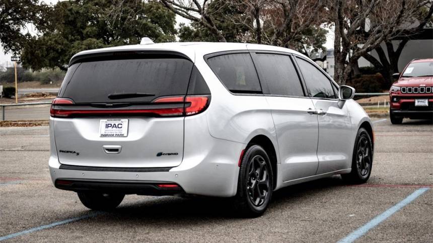 2022 Chrysler Pacifica 2C4RC1S77NR187278