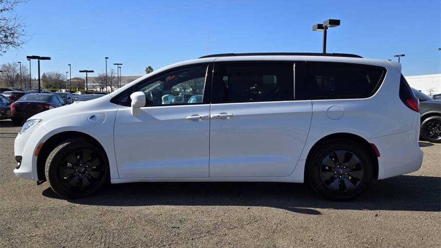 2019 Chrysler Pacifica 2C4RC1L77KR551189