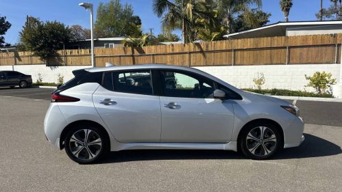 2022 Nissan LEAF 1N4AZ1CV3NC551803