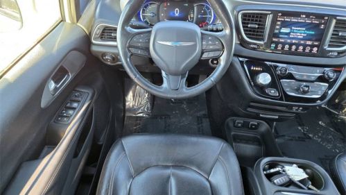 2019 Chrysler Pacifica 2C4RC1L77KR551189