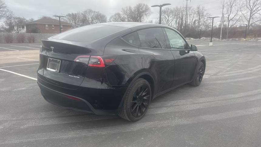 2021 Tesla Model Y 5YJYGDEE6MF102307