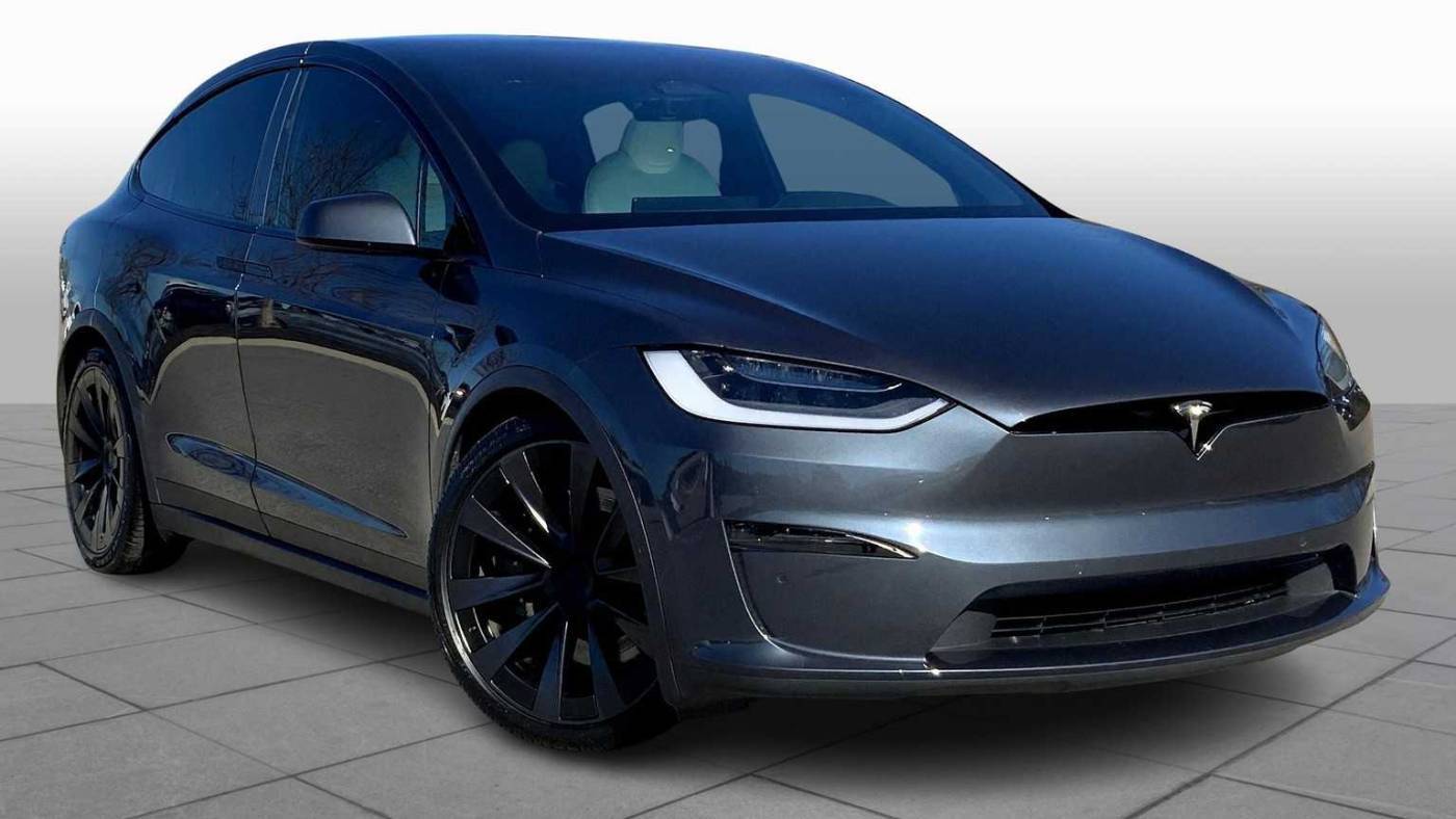 2022 Tesla Model X 7SAXCAE55NF356438