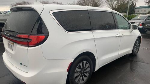 2022 Chrysler Pacifica 2C4RC1L76NR173631