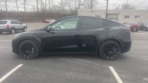 2021 Tesla Model Y 5YJYGDEE6MF102307