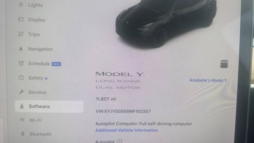 2021 Tesla Model Y 5YJYGDEE6MF102307