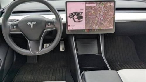 2019 Tesla Model 3 5YJ3E1EB3KF513620