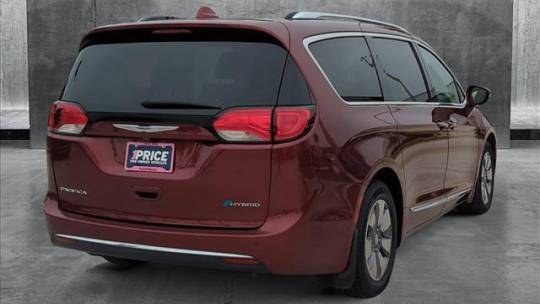 2019 Chrysler Pacifica 2C4RC1N76KR529102