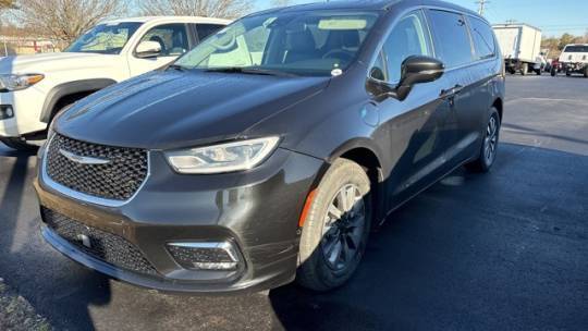 2022 Chrysler Pacifica 2C4RC1L79NR120163