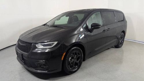 2022 Chrysler Pacifica 2C4RC1L7XNR180095