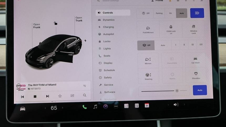 2019 Tesla Model 3 5YJ3E1EA5KF325625