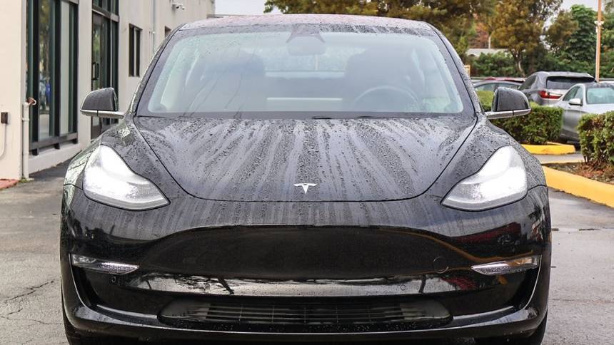 2019 Tesla Model 3 5YJ3E1EA5KF325625