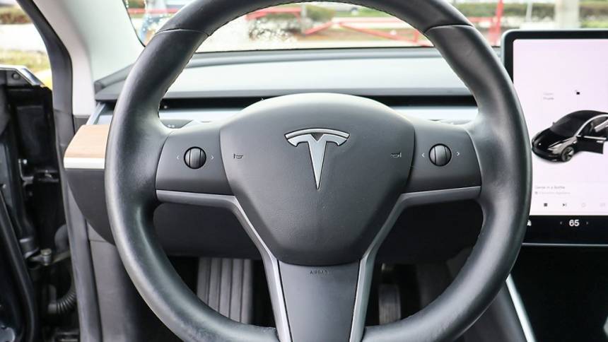 2019 Tesla Model 3 5YJ3E1EA5KF325625