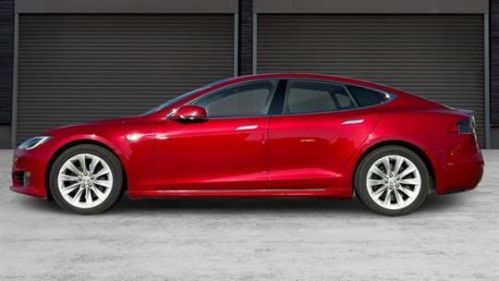 2016 Tesla Model S 5YJSA1E16GF149229