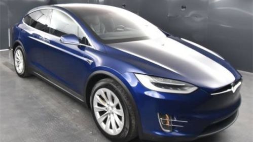 2017 Tesla Model X 5YJXCBE22HF043957