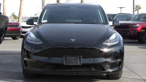 2021 Tesla Model Y 5YJYGDEE5MF204004