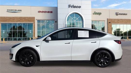 2021 Tesla Model Y 5YJYGDEE3MF075874